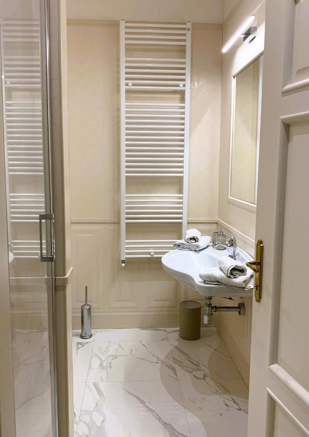 Via Nuova Apartments Lucca Bagian luar foto