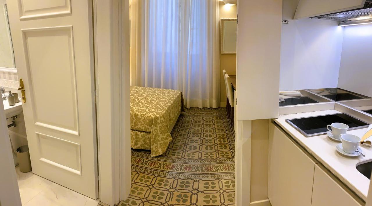 Via Nuova Apartments Lucca Bagian luar foto